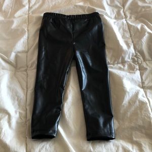 Skinny black faux leather leggings